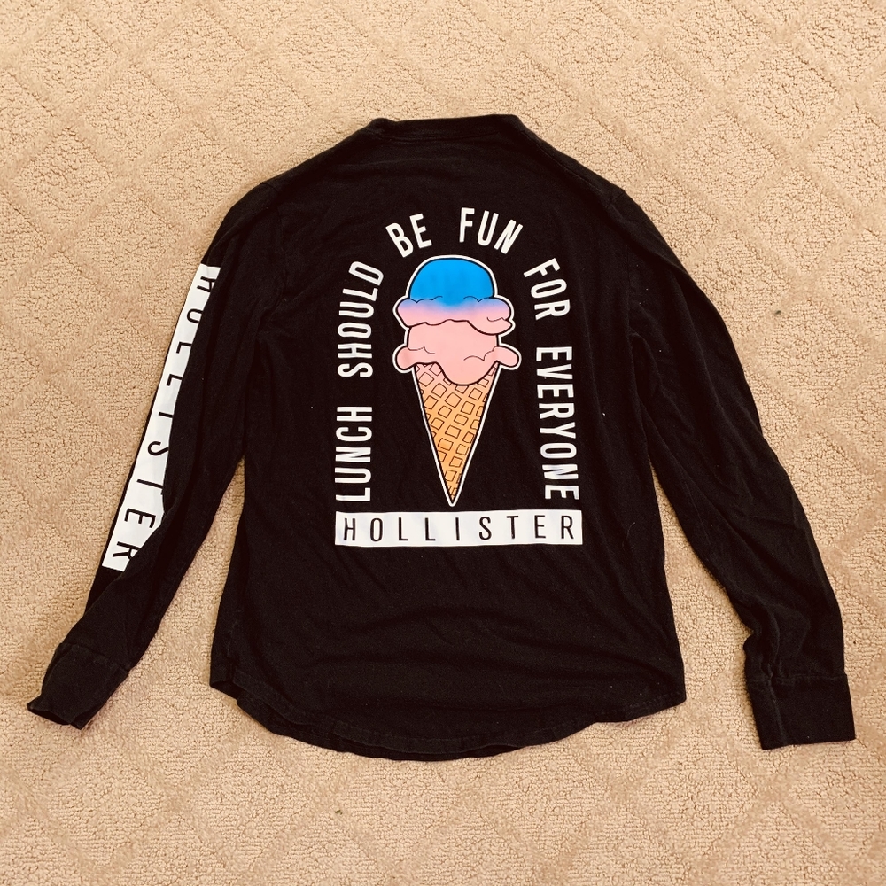 Hollister Graphic Long Sleeve Tee